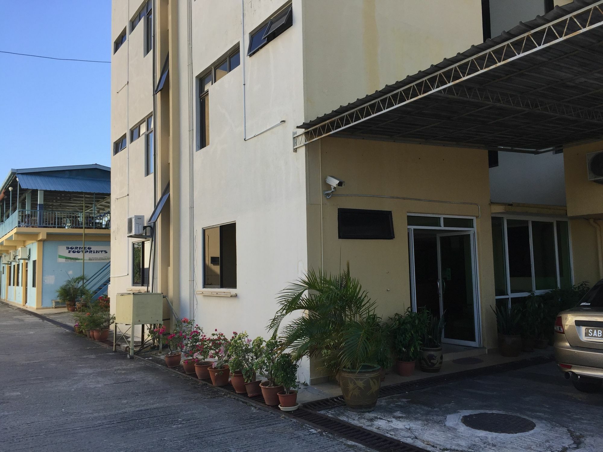 Seapark Condotel Hotel Kota Kinabalu Exterior photo